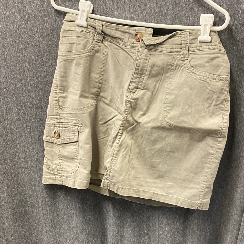 Croft & Barrow Khaki Women's Cargo Skort